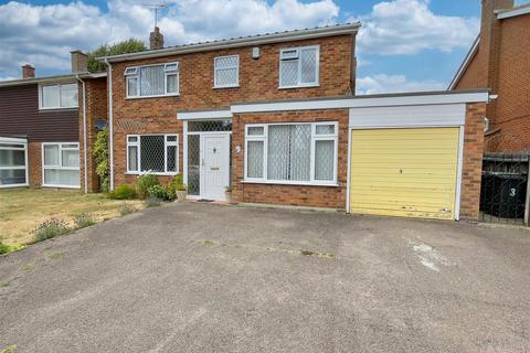 3 Freeman Avenue, Henley, Ipswich, IP6 0RZ