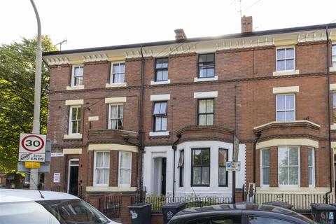 6 bedroom terraced house for sale - Highfield Street, Leicester