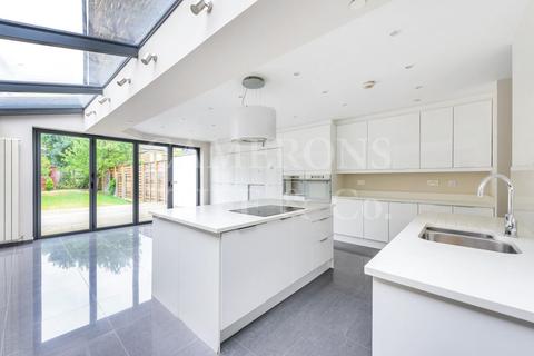 4 bedroom terraced house to rent - Harvist Road, NW6