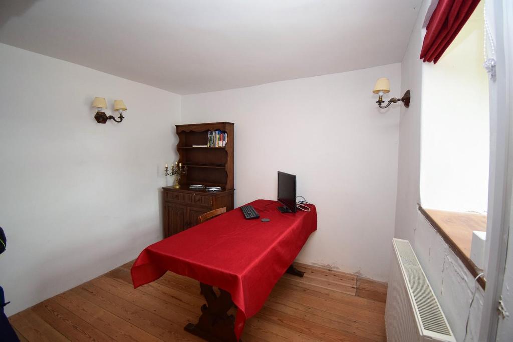Dining Room.jpg