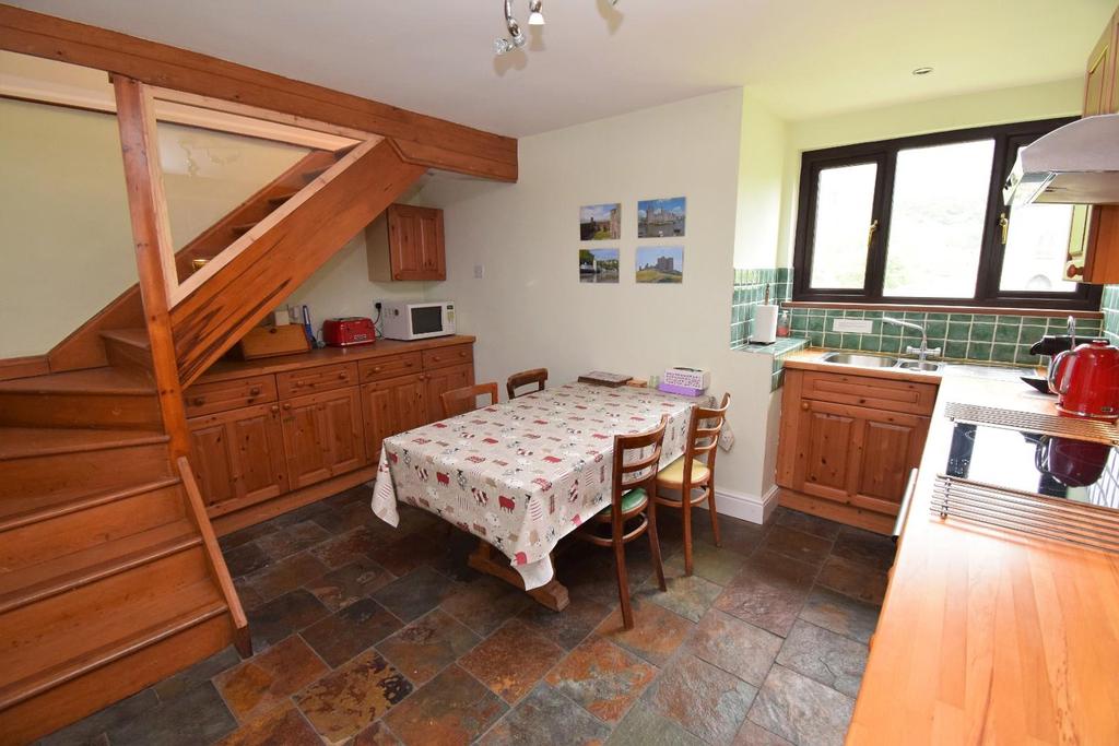 Kitchen .jpg