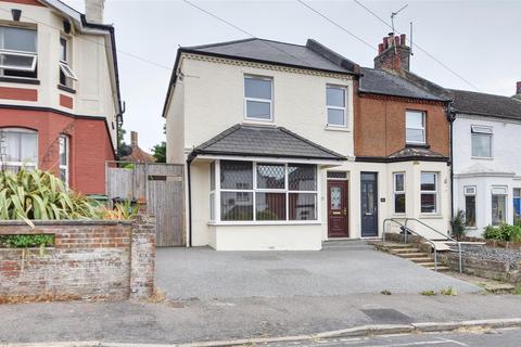 19 Springfield Road, Bexhill-on-sea, TN40 2BX