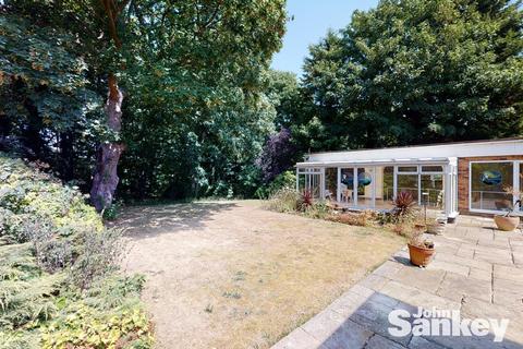 14 Paddock Close, Edwinstowe, Mansfield, NG21 9LP