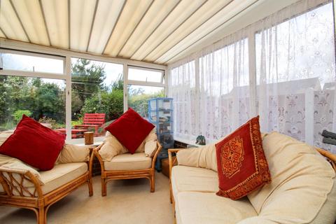 11 Thornfield Avenue, Dishforth, Thirsk, YO7 3LX