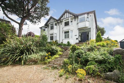 Fairmount Parkside, Bingley, BD16 3DG