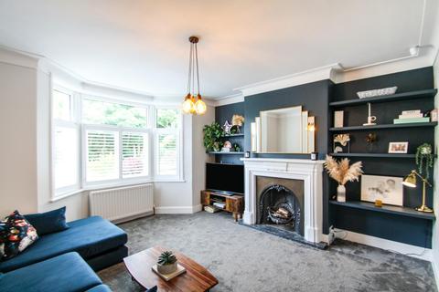 Fairmount Parkside, Bingley, BD16 3DG