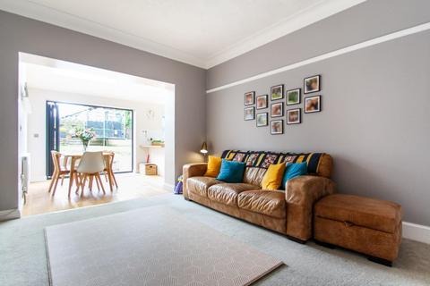 Fairmount Parkside, Bingley, BD16 3DG