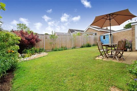 11 Warwick Avenue, Halesworth, IP19 8PZ