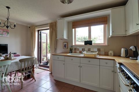 23 Amery Gardens, Romford, RM2 6RX