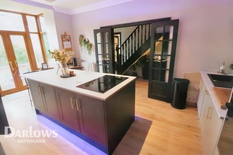 2 Clytha Crescent, Abertillery, NP13 2ED