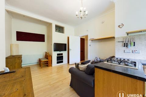 1 bedroom flat to rent, Halmyre Street, Leith, Edinburgh, EH6