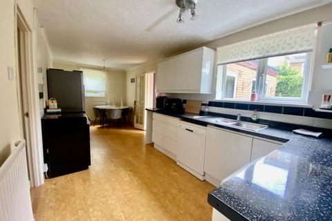 4 Ecton Park Road, Northampton, NN3 5EB