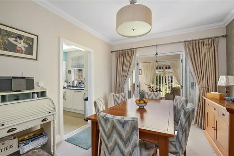 2 bedroom terraced house for sale - Milesdown Place, Winchester, Hampshire, SO23