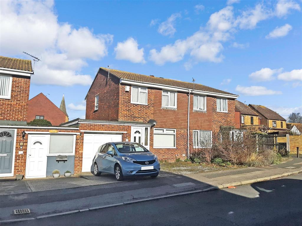 Phillips Road, Birchington, Kent 2 bed semidetached house £325,000