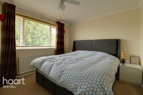 52 Harbour Avenue, Comberton, Cambridge, CB23 7DD
