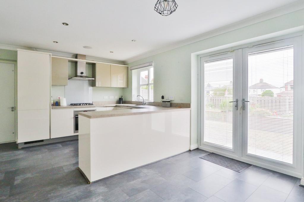Astley Close, Hedon, Hull, HU12 4 bed detached house £295,000