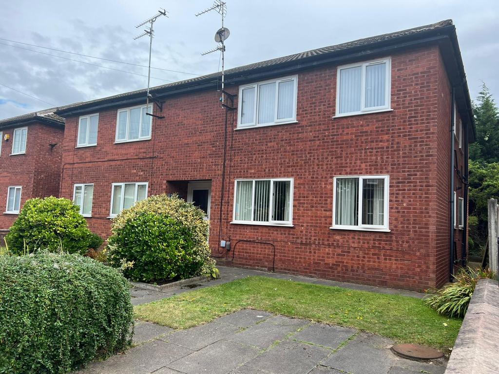 Courtenay Road, Crosby, Liverpool, L22 2 bed flat £625 pcm (£144 pw)