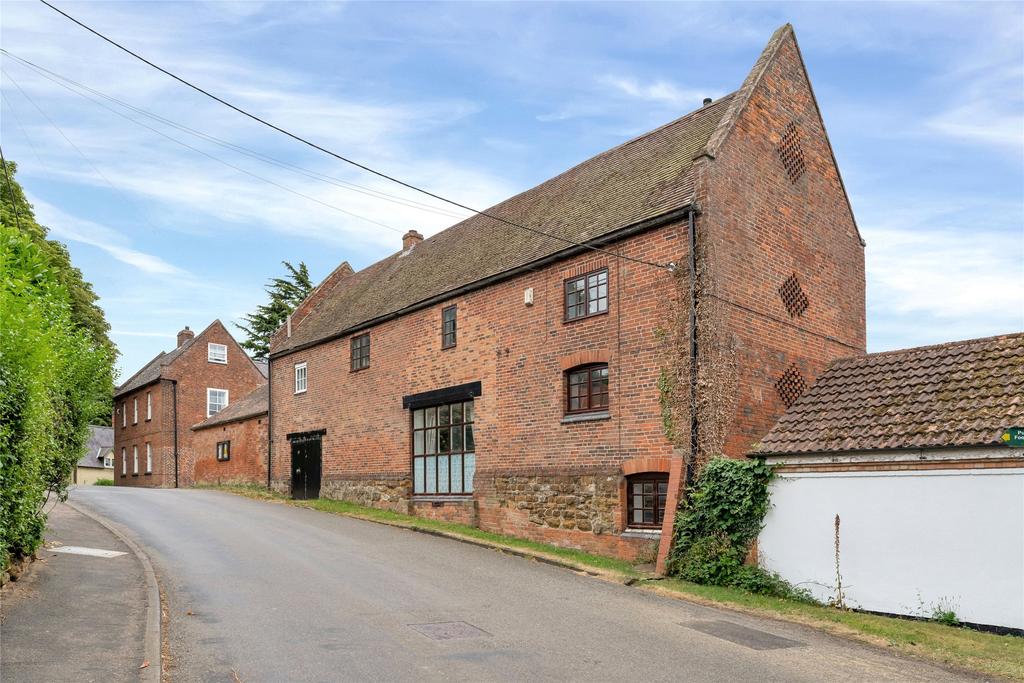 Main Street, Grimston, Melton Mowbray 4 bed house for sale £625,000