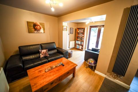 16 Avery Square, Haydock, St Helens, WA11 0XB