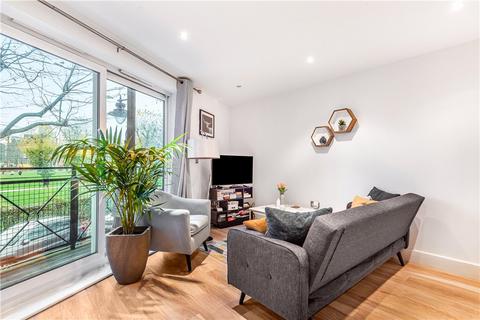 2 bedroom apartment to rent, Alscot Road, London, SE1
