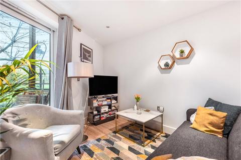 2 bedroom apartment to rent, Alscot Road, London, SE1