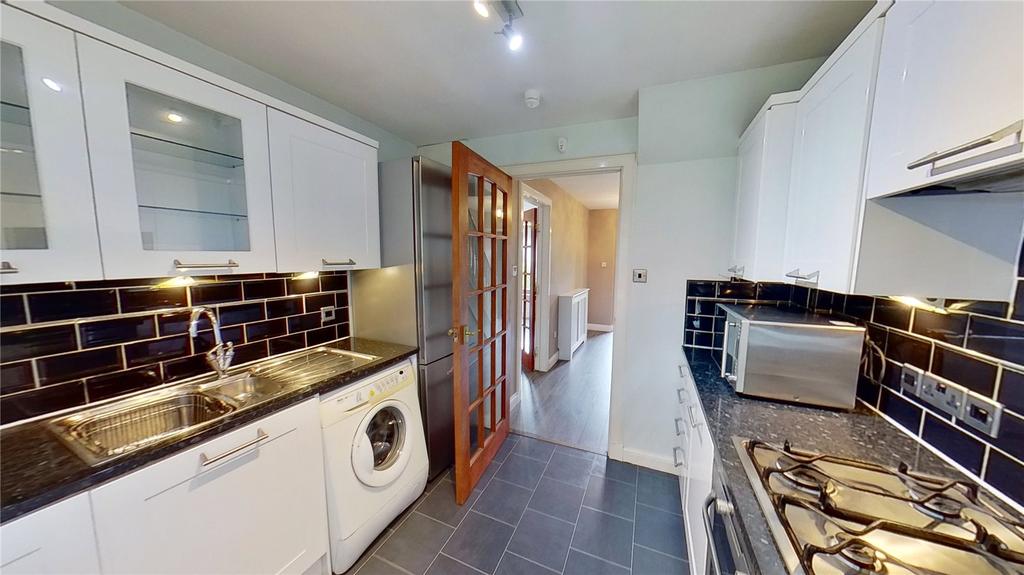 Stoneyflatts Crescent, South Queensferry, Edinburgh, EH30 3 bed semi
