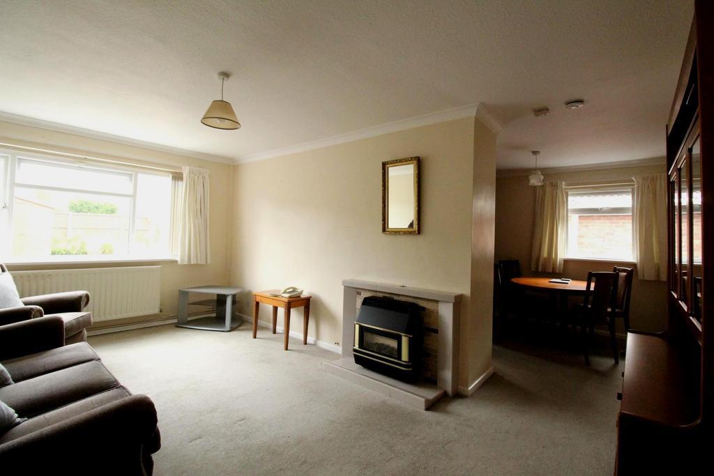 The Beeches, Rugeley. WS15 2QY 3 bed detached bungalow for sale £279,950