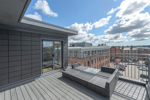 2 bedroom penthouse for sale, Marconi House, Melbourne Street, Newcastle Upon Tyne, NE1