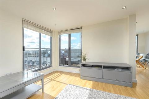 2 bedroom penthouse for sale, Marconi House, Melbourne Street, Newcastle Upon Tyne, NE1