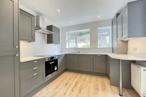 26 King Edward Street, Exeter, EX4 4NY