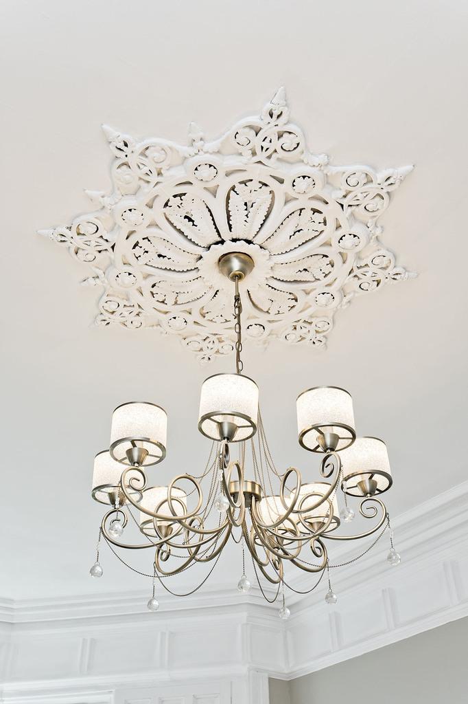 07 Ceiling Rose