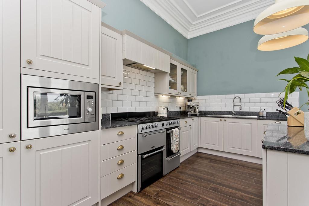 10 Kitchen