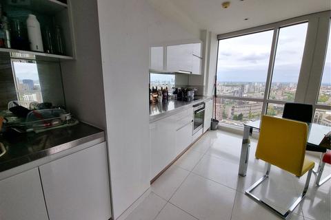 1 bedroom apartment to rent, Fairmont Avenue, London, E14