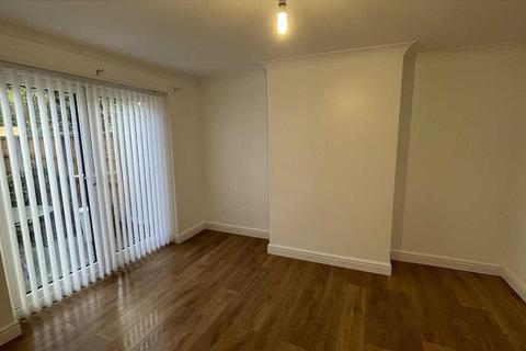 1 bedroom apartment to rent, Peatwood Avenue, Kirkby