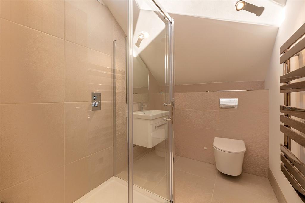 Bedroom 2 Ensuite