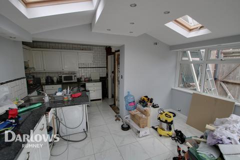 92 Elgar Crescent, Llanrumney, Cardiff, CF3 5RW