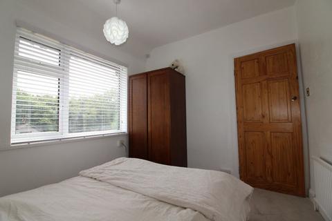 1 bedroom in a house share to rent, Salcombe Road, Nottingham