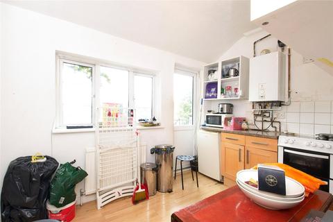 25 Bostall Hill, London, SE2 0RB