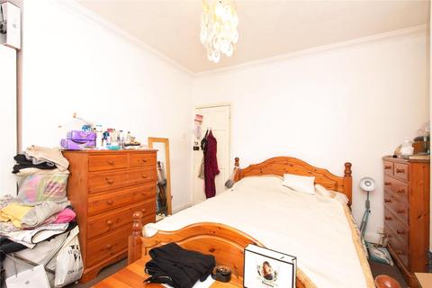 25 Bostall Hill, London, SE2 0RB