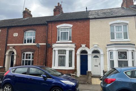 3 bedroom terraced house to rent - Milton Street, Kingsley, Northampton NN2 7JF