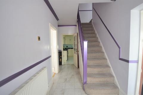 5 bedroom end of terrace house for sale - Ashburton Avenue, Ilford, IG3
