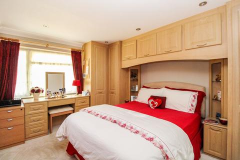 41 Anglesey Close, Crawley, RH11 9HG