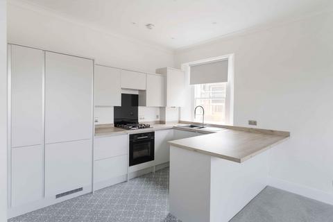 1 bedroom flat to rent - Flat   Canynge Road, Clifton, BS8