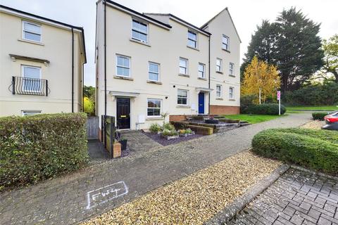 4 bedroom terraced house to rent - Clearwell Gardens, Cheltenham, Gloucestershire, GL52