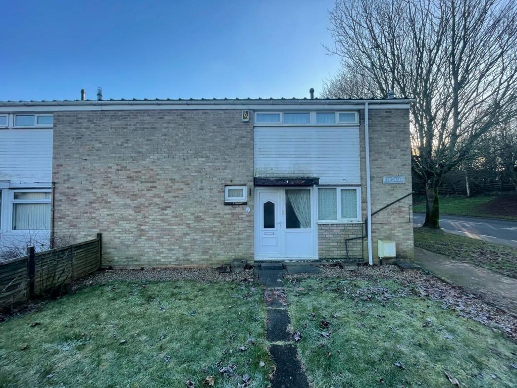 Dee Walk, The Grange, Daventry NN11 4QN 3 bed end of terrace house £