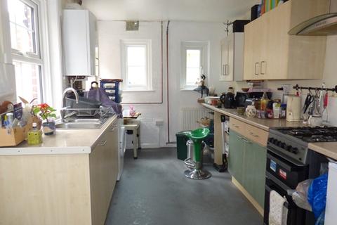 3 bedroom terraced house to rent - Exeter city centre - 3 bedrooms