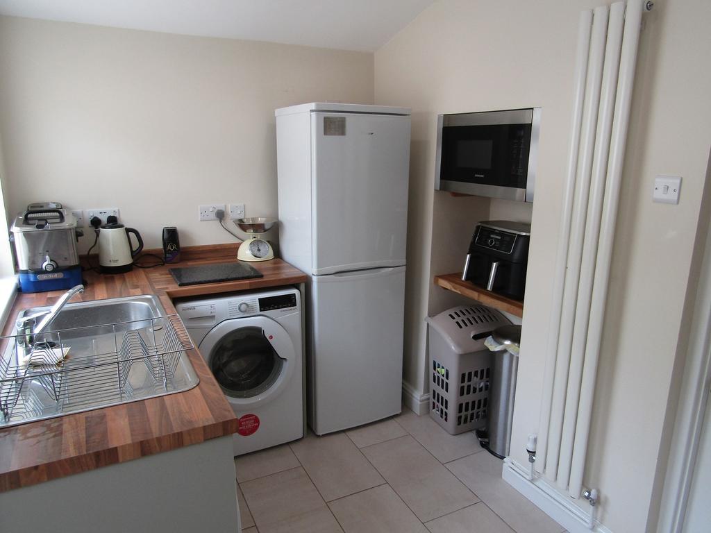 Kitchen 2