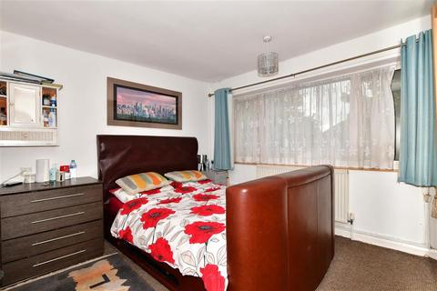 3 bedroom end of terrace house for sale - Biggins Wood Road, Cheriton, Folkestone, Kent