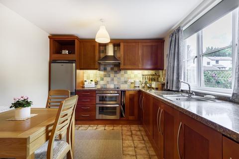 4 The Meadows, Arnside, Carnforth, LA5 0EY