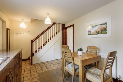4 The Meadows, Arnside, Carnforth, LA5 0EY